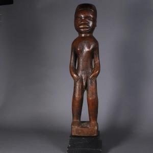 Wooden Statue – Africa