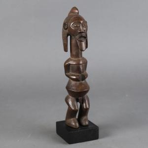 Songye Nkisi Statue – Democratic Republic Of Congo