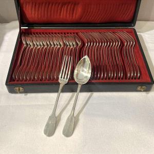 18-piece Solid Silver Dessert Cutlery Set, Vieux Paris. By Soufflot. 