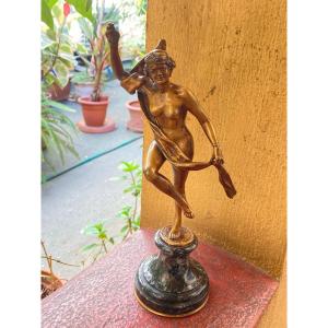 Bronze 1925 Signed Croce