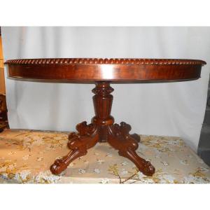 Pate De Lion Pedestal Table In Mahogany 19th Century