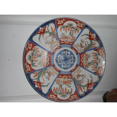 Very Large Flat Imari Time End Of The Nineteenth Century