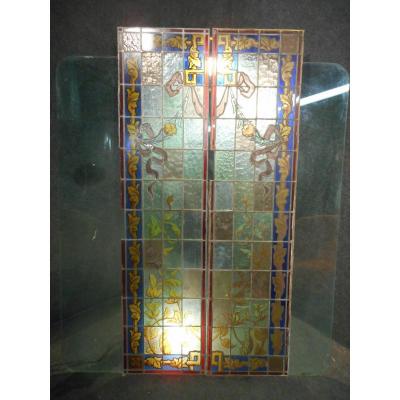 Pair Of Stained Glass Art Nouveau Periods Floral Decors