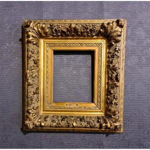 Late 18th/early 19th Century Molded Frame