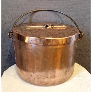Large 18th-century Copper Cauldron