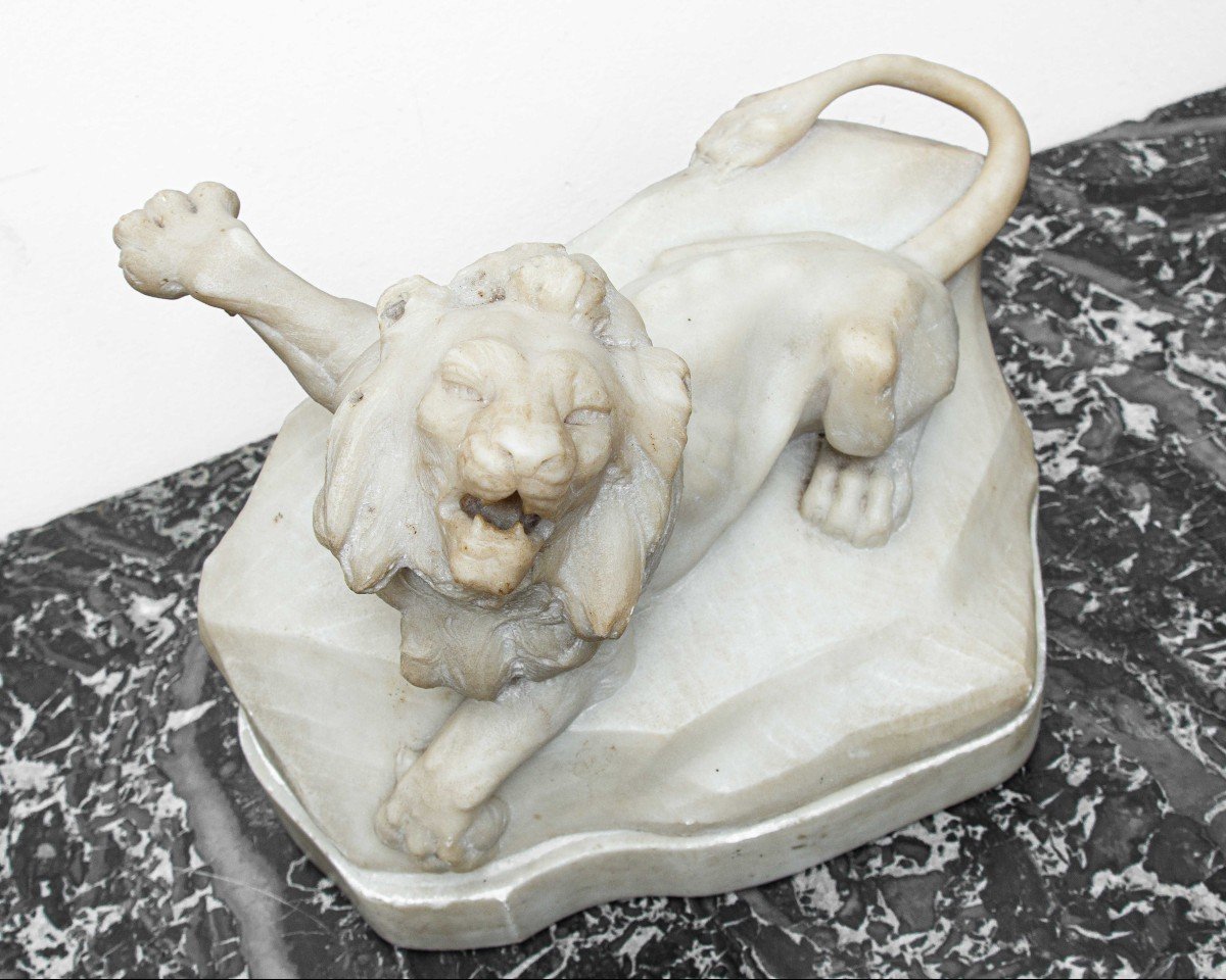 XVII secolo, Leone di marmo-photo-4