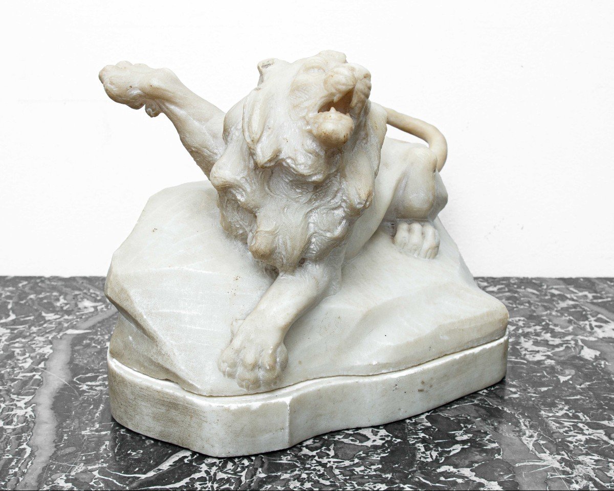 XVII secolo, Leone di marmo-photo-5