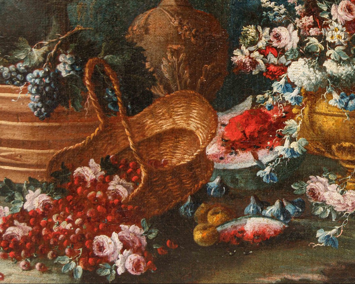 Gaspare Lopez (Napoli, 1650 ca. - Firenze, 1732), Natura morta con fiori, piatto e otre-photo-3