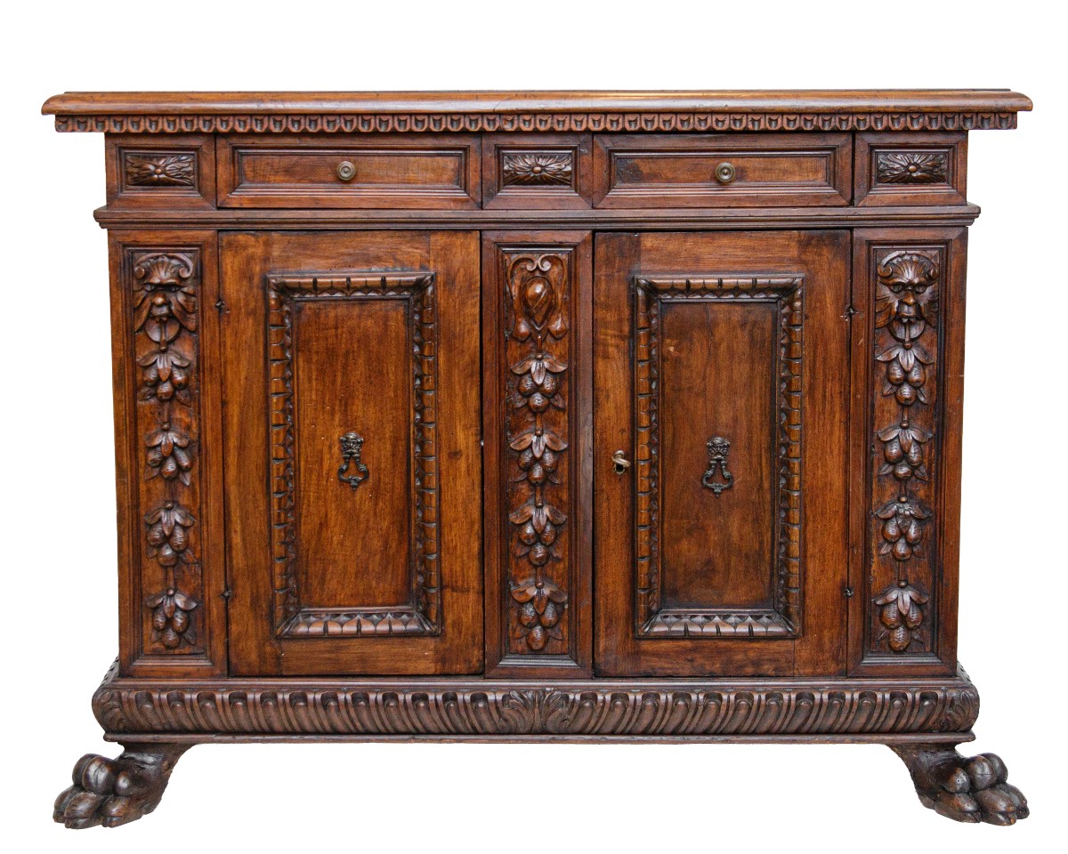 Credenza