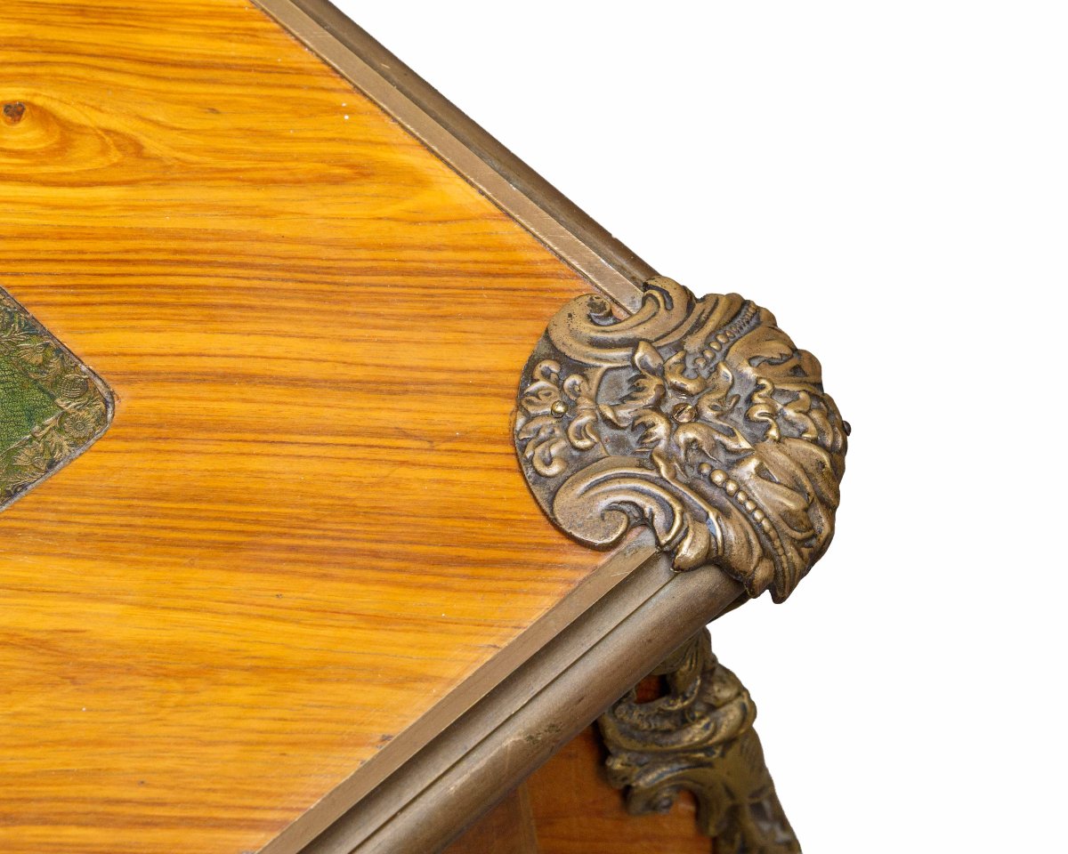 Napoleone III (1852 – 1870), Scrivania-photo-3