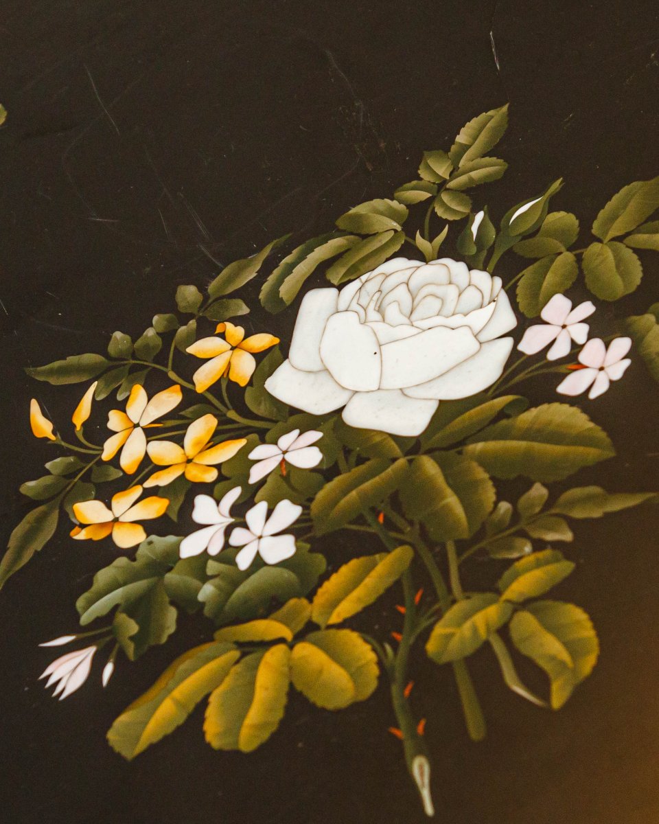 Botteghe Granducali, XIX secolo, Tavolino con piano in marmi commessi-photo-3