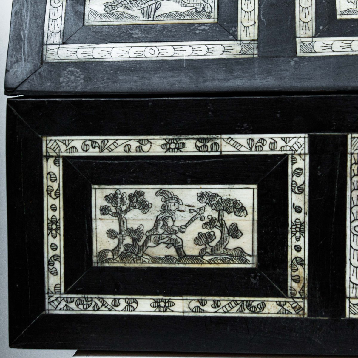 XVIII secolo, Cofanetto con scene di caccia-photo-2