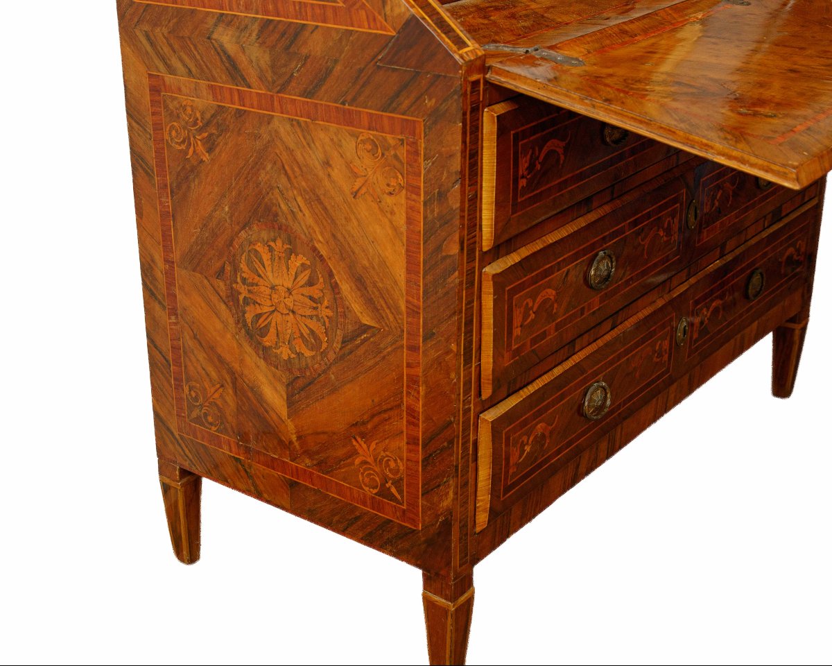 Luigi XVI, Ribalta a tre cassetti-photo-4