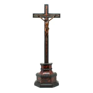 17ème Siècle, Crucifix