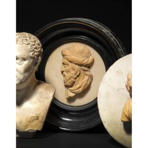Orientalist Sculpture Bas-relief In Marble- Portrait Profile-xixe-style Antique Neoclassical