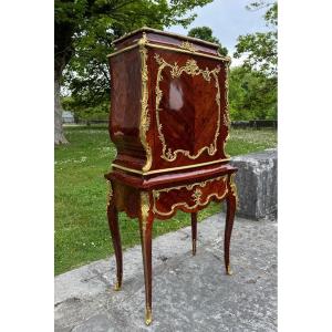 Louis XV Style Cabinet In Marquetry And Gilded Bronze From The 19th Century, 
