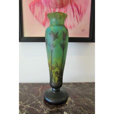 Glass Paste Vase Sign. Daum Nancy