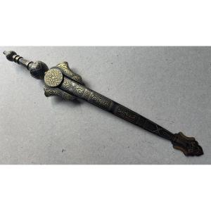 Toledo Dagger In The Moorish Style With Gold Damascened Details