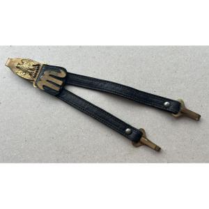 Italian Officer's Dagger Hangers