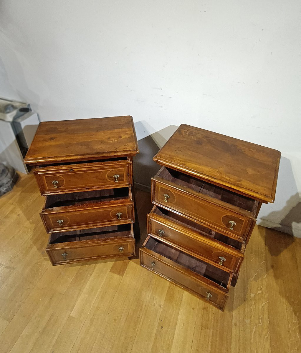COPPIA DI PICCOLI CASSETTONI IN NOCE LUIGI XIV INIZI XVIII SECOLO-photo-2