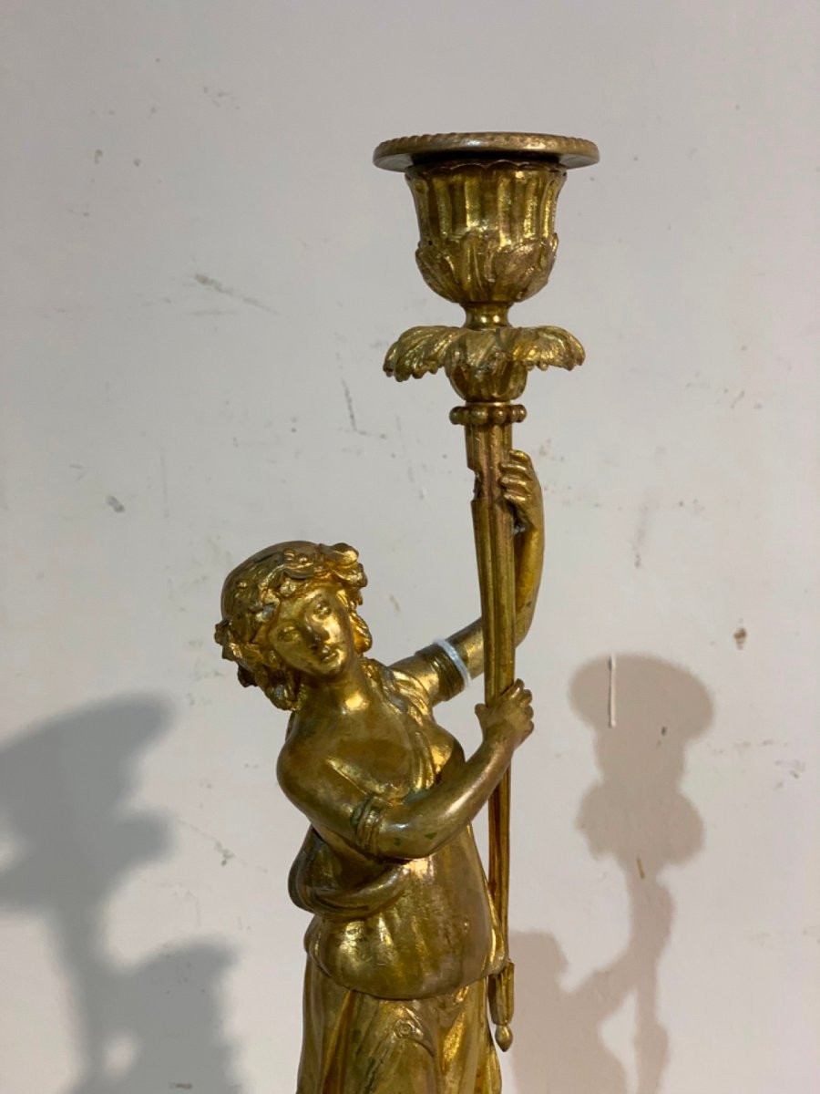 COPPIA DI CANDELABRI CON VESTALI META' DEL XIX SECOLO-photo-3