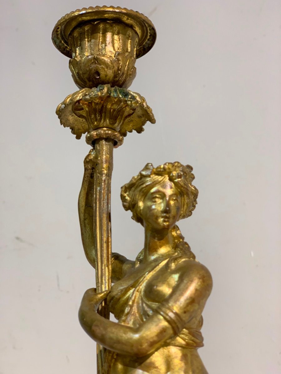 COPPIA DI CANDELABRI CON VESTALI META' DEL XIX SECOLO-photo-4