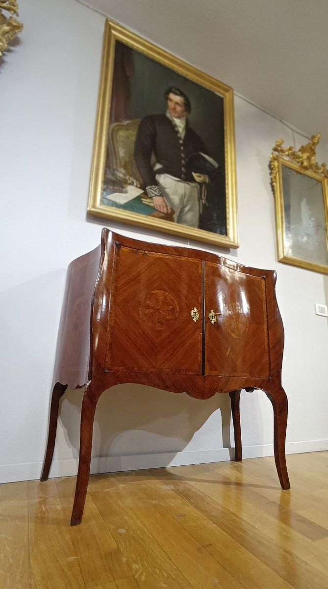 PICCOLA CREDENZA CON INTARSI META’ XVIII SECOLO-photo-6