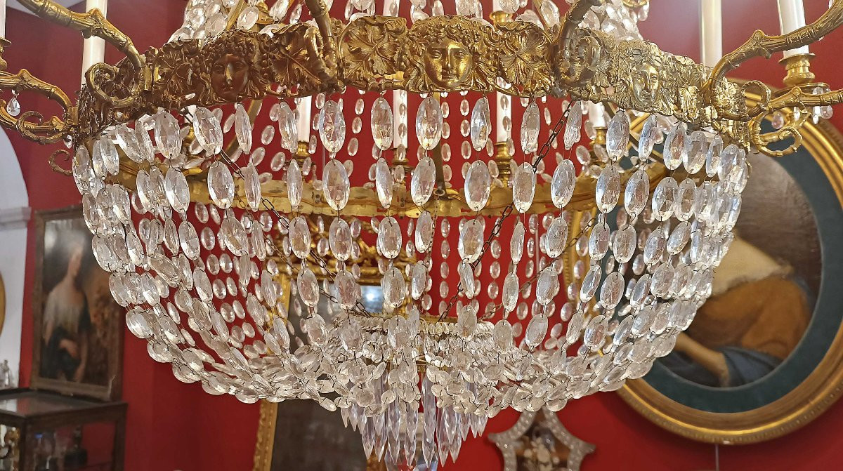 GRANDE LAMPADARIO A PANIERA IN BRONZO DORATO E CRISTALLI META’ XIX SECOLO-photo-3
