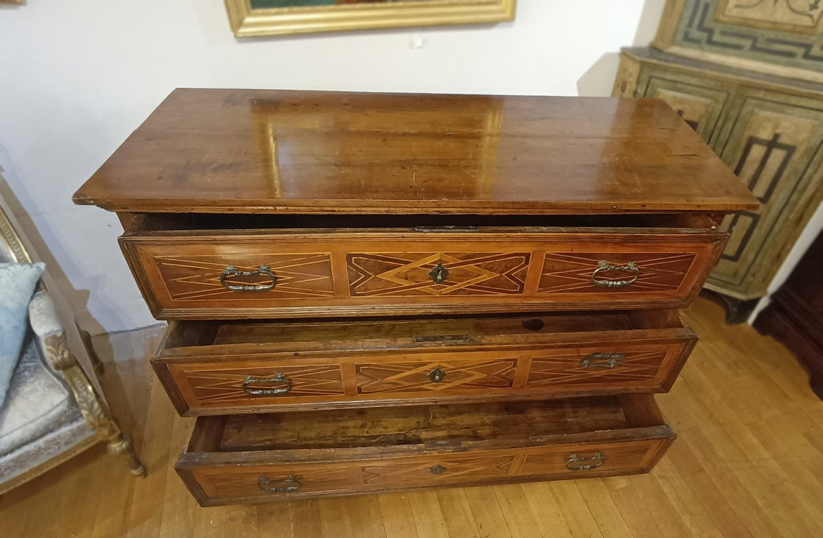 CASSETTONE IN NOCE CON INTARSI LUIGI XIV FINE DEL XVII SECOLO-photo-1