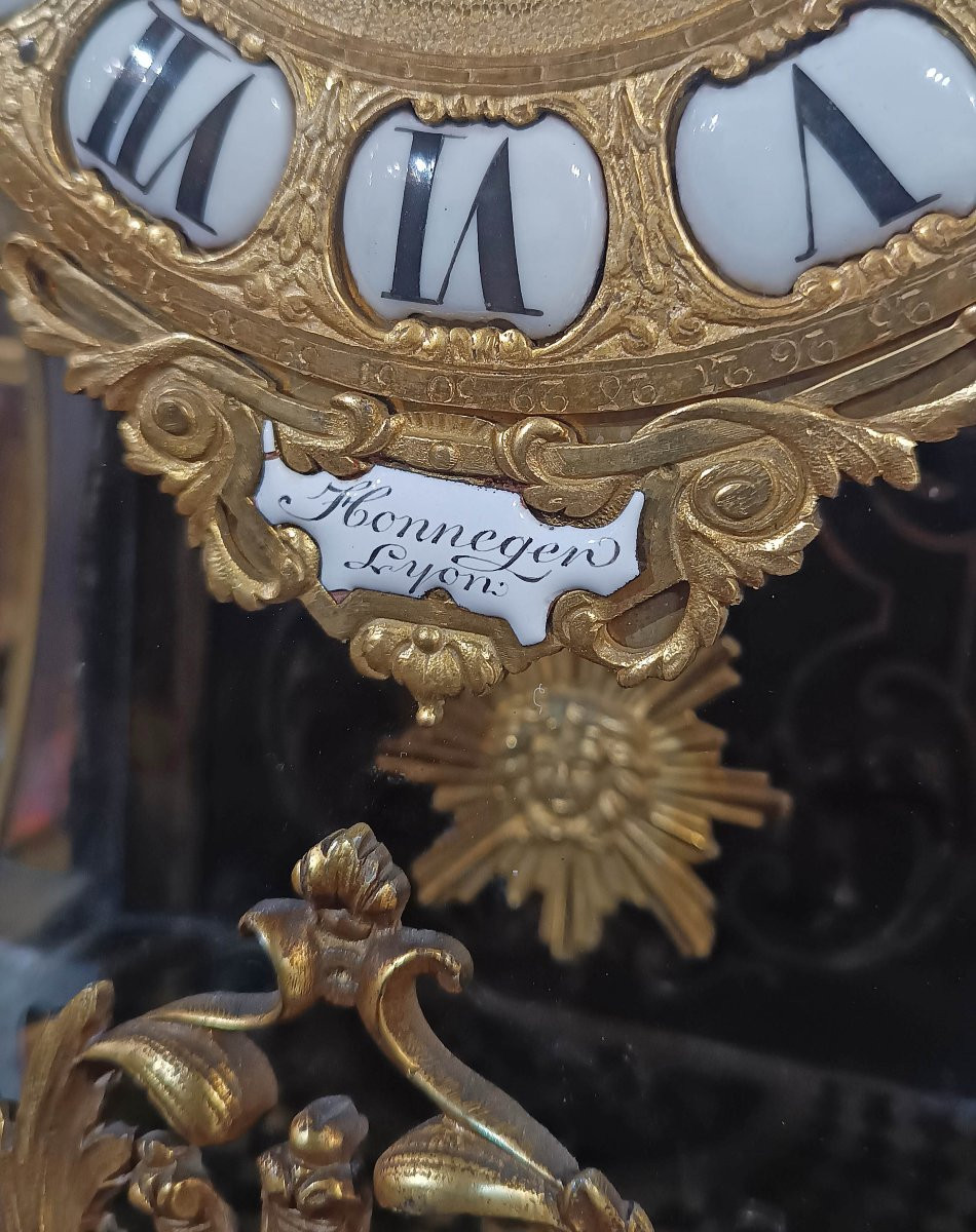 OROLOGIO STILE LUIGI XV IN BRONZO DORATO E INTARSI META’ DEL XIX SECOLO -photo-3
