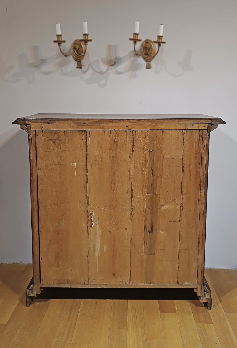 CREDENZA IN MASSELLO DI NOCE INIZI DEL XVIII SECOLO-photo-4