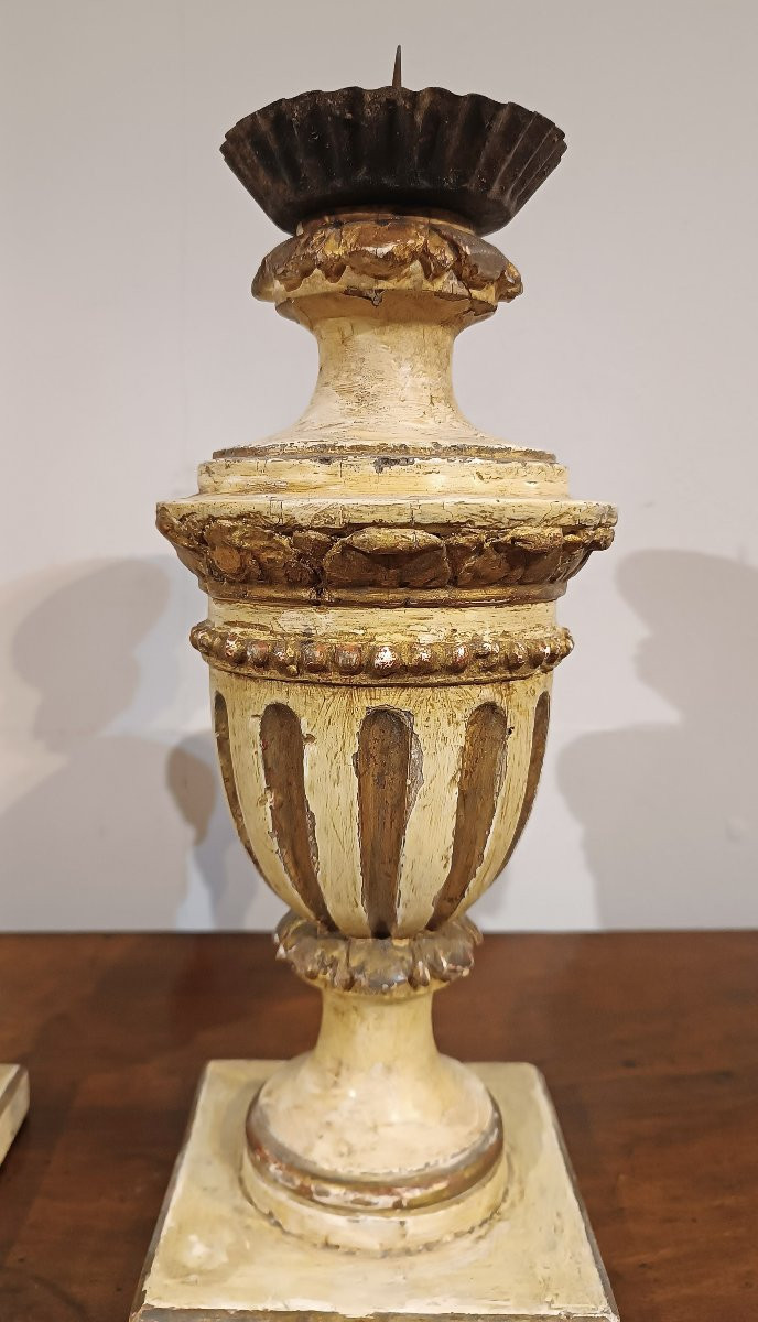 COPPIA DI CANDELABRI LACCATI E DORATI SECONDA META’ XVIII SECOLO-photo-3