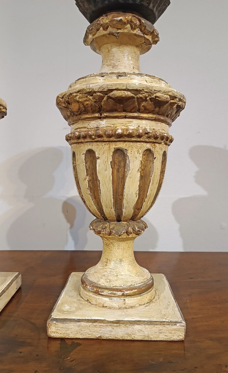 COPPIA DI CANDELABRI LACCATI E DORATI SECONDA META’ XVIII SECOLO-photo-4