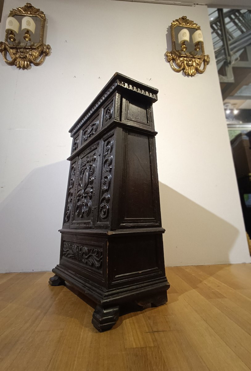 PICCOLA CREDENZA PORTACANDELE XVI SECOLO -photo-5