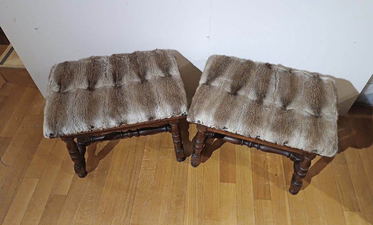 COPPIA DI SGABELLI IN NOCE FINE XVII SECOLO -photo-1