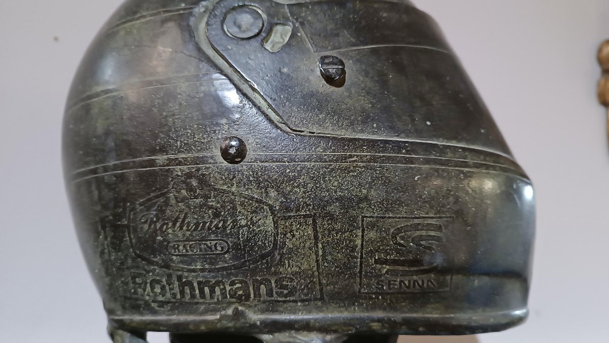 SCULTURA IN BRONZO TRIBUTO AD AYRTON SENNA FINE XX SECOLO-photo-3