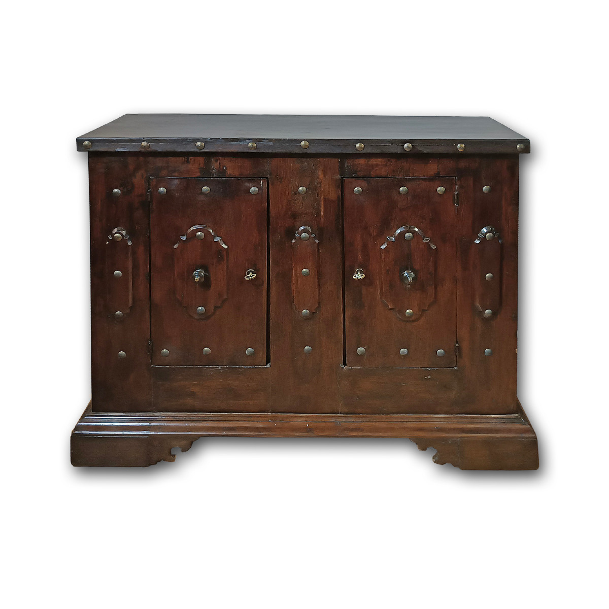CREDENZA EMILIANA CON BULLONI FINE XVI-INIZI XVII SECOLO
