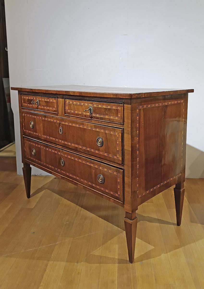 CASSETTONE IN PIUMA DI NOCE NEOCLASSICO SECONDA META’ XVIII SECOLO-photo-2