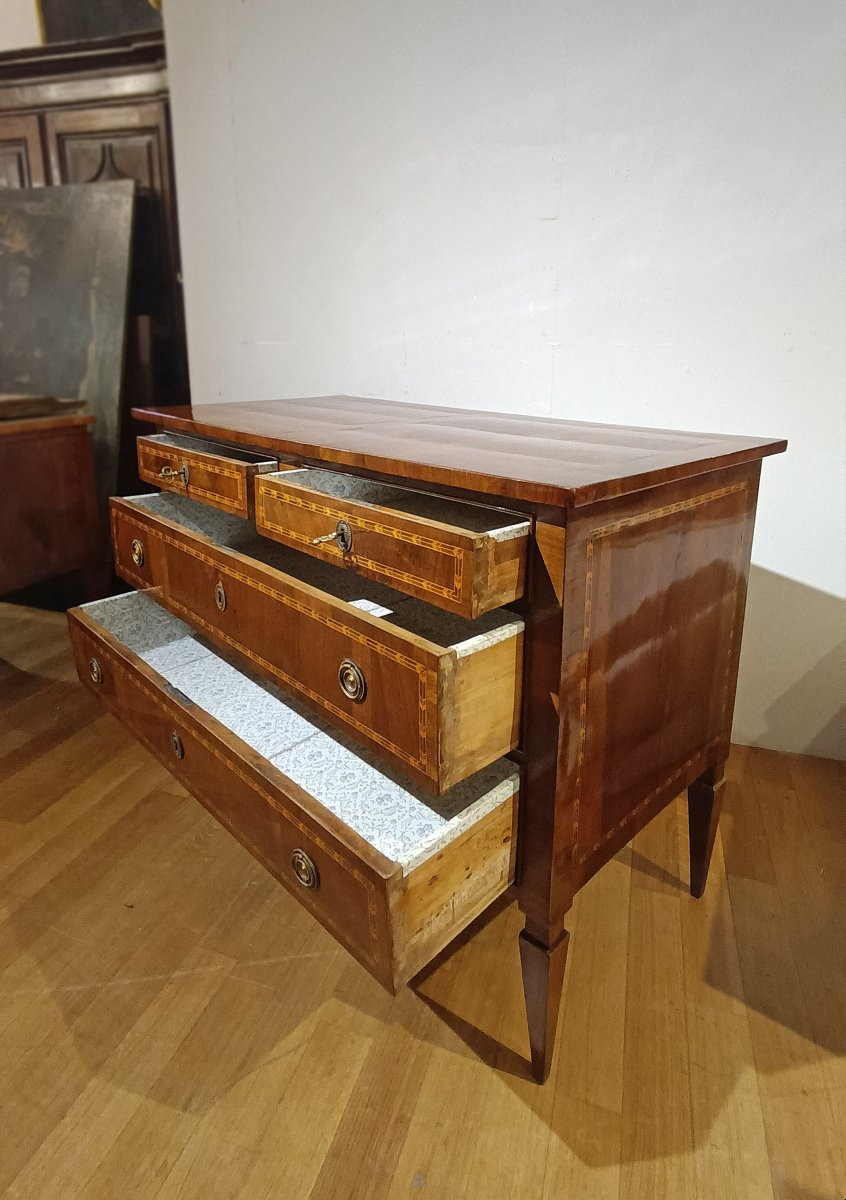 CASSETTONE IN PIUMA DI NOCE NEOCLASSICO SECONDA META’ XVIII SECOLO-photo-2