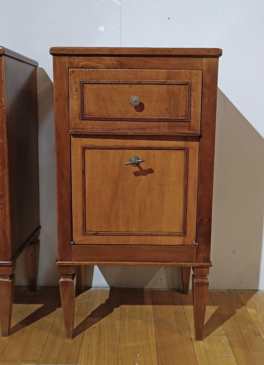 COPPIA DI COMODINI LUIGI XIV IN NOCE FINE XVIII SECOLO-photo-4