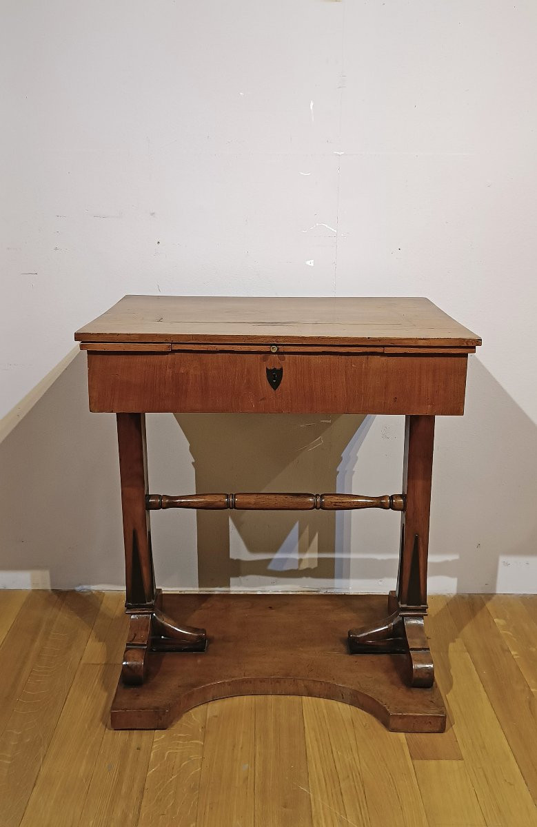 TAVOLINO IN CILIEGIO CON PIANO SCORREVOLE PRIMA META’ XIX SECOLO -photo-3