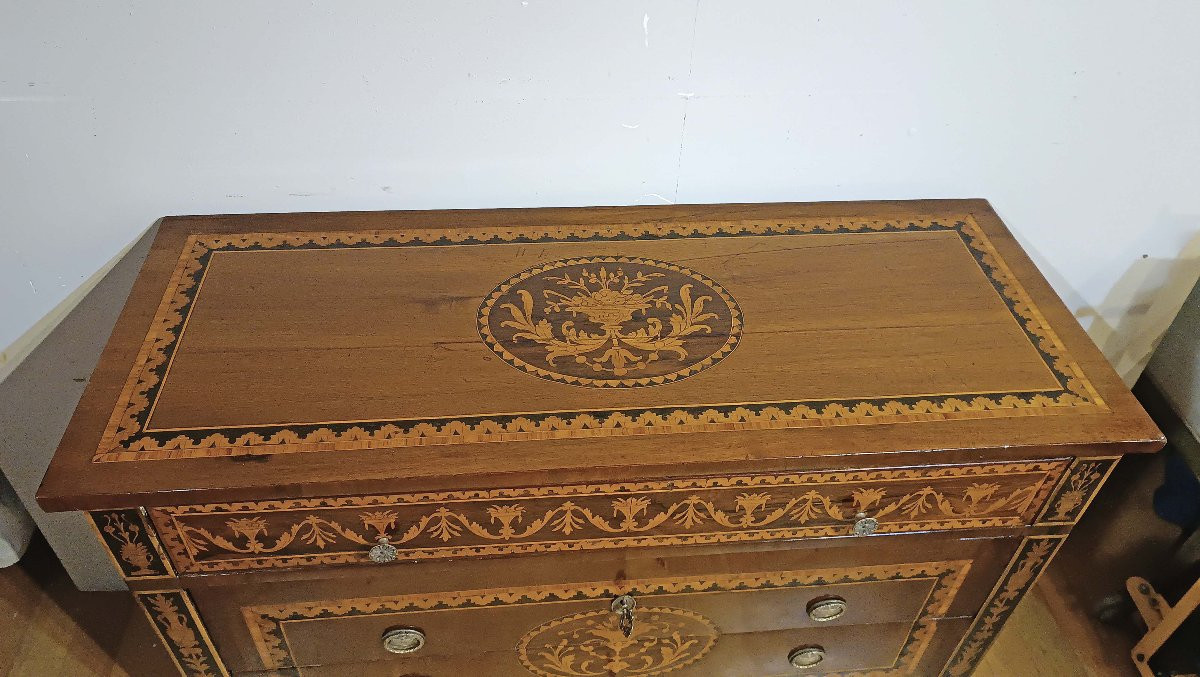 CASSETTONE NEOCLASSICO INTARSIATO DELLA FINE DEL XVIII SECOLO -photo-2