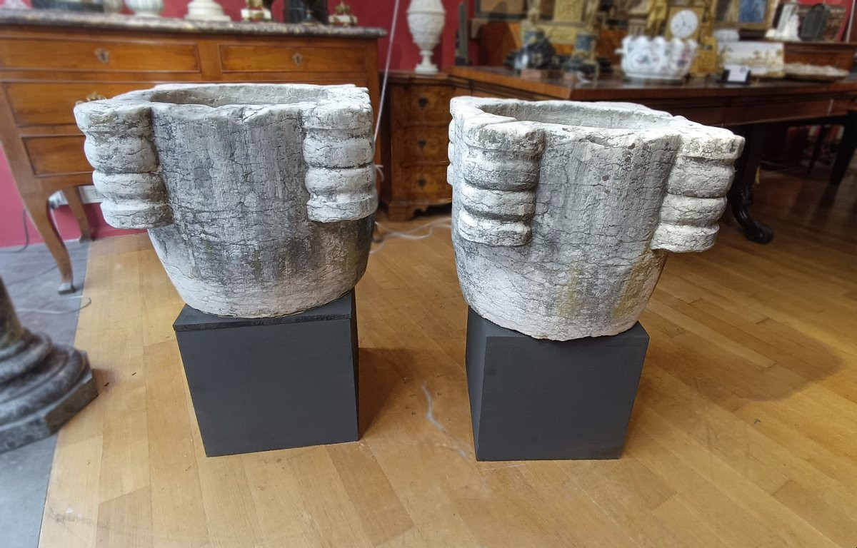 COPPIA DI MORTAI IN MARMO PRIMA META’ XVII SECOLO -photo-1