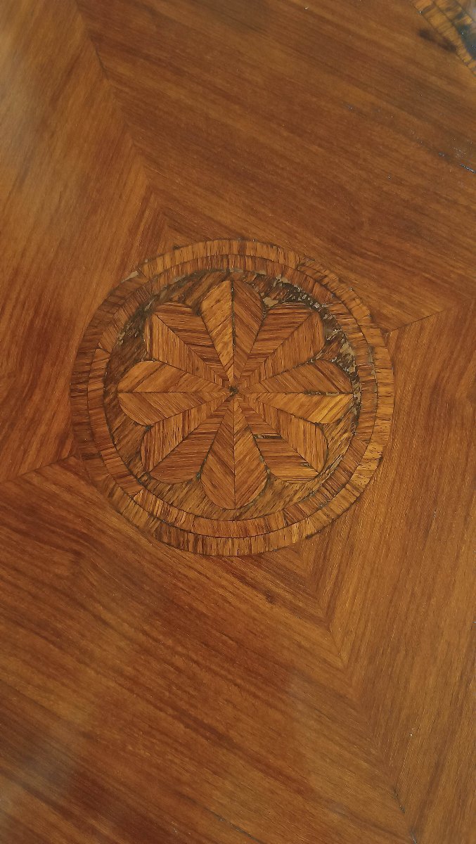 PICCOLA CREDENZA CON INTARSI META’ XVIII SECOLO-photo-5