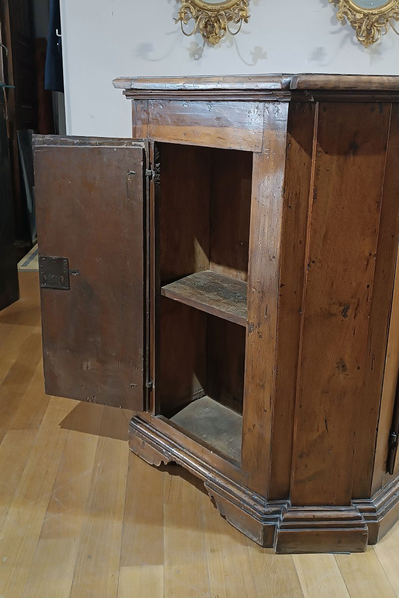 CREDENZA IN NOCE LUIGI XIV CON QUATTRO SPORTELLI FINE XVII-INIZI XVIII SECOLO -photo-5
