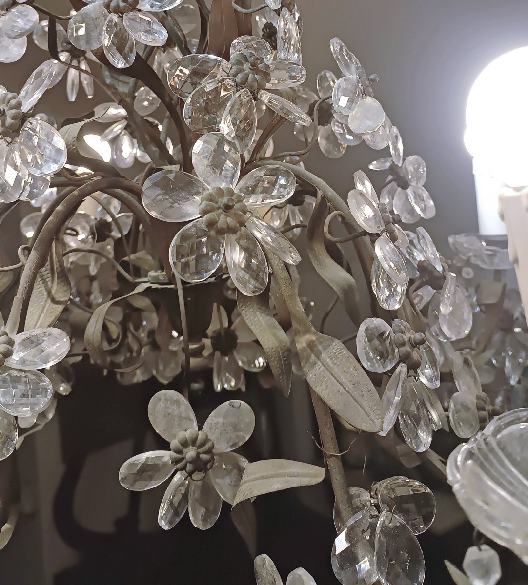 LAMPADARIO IN BRONZO E CRISTALLI A FIORI SECONDA META’ XIX SECOLO -photo-3