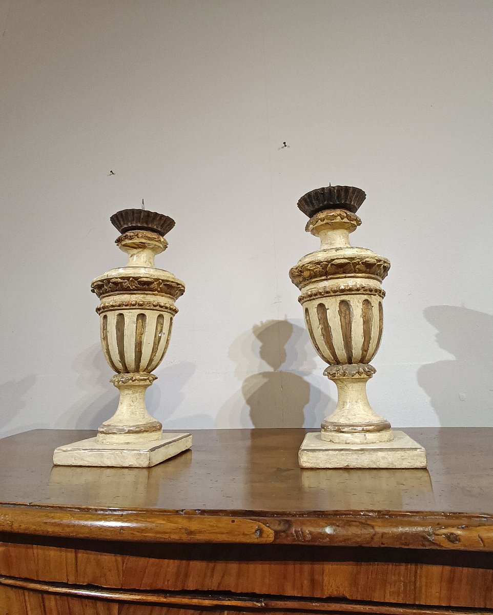 COPPIA DI CANDELABRI LACCATI E DORATI SECONDA META’ XVIII SECOLO-photo-5
