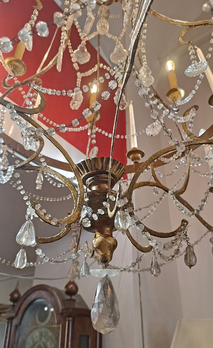 LAMPADARIO LUIGI XV IN FERRO DORATO E CRISTALLI META’ XVIII SECOLO-photo-4