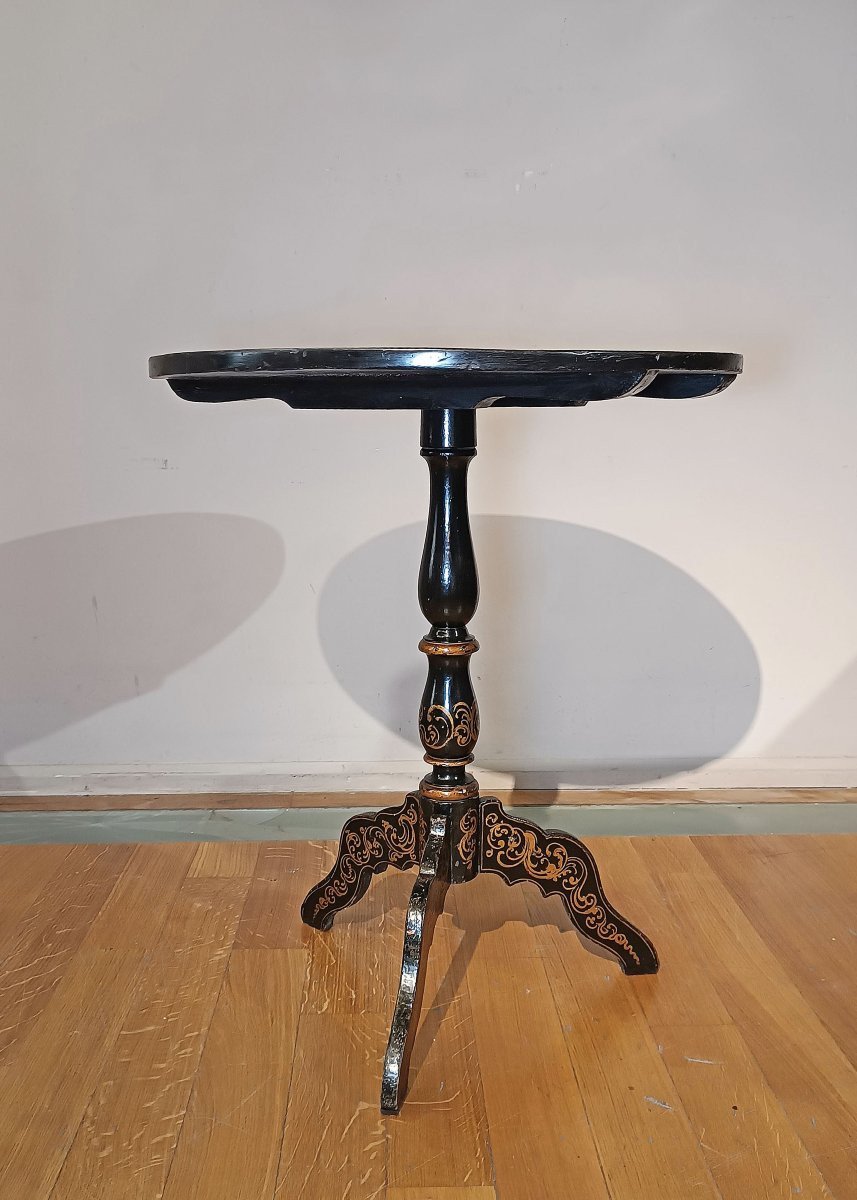 TAVOLINO EBANIZZATO DI STILE ORIENTALE CON TARSIE PRIMO XIX SECOLO-photo-2