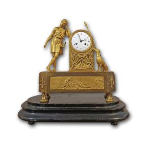 OROLOGIO IN BRONZO DORATO CON ADONE FINE XVIII SECOLO 